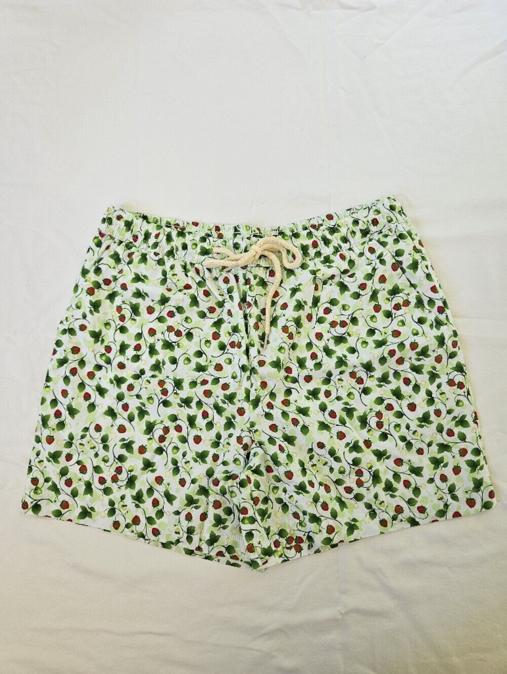 Snover Men's Strawberry Print Lined Board Shorts Swim Trunks NWT Size Large